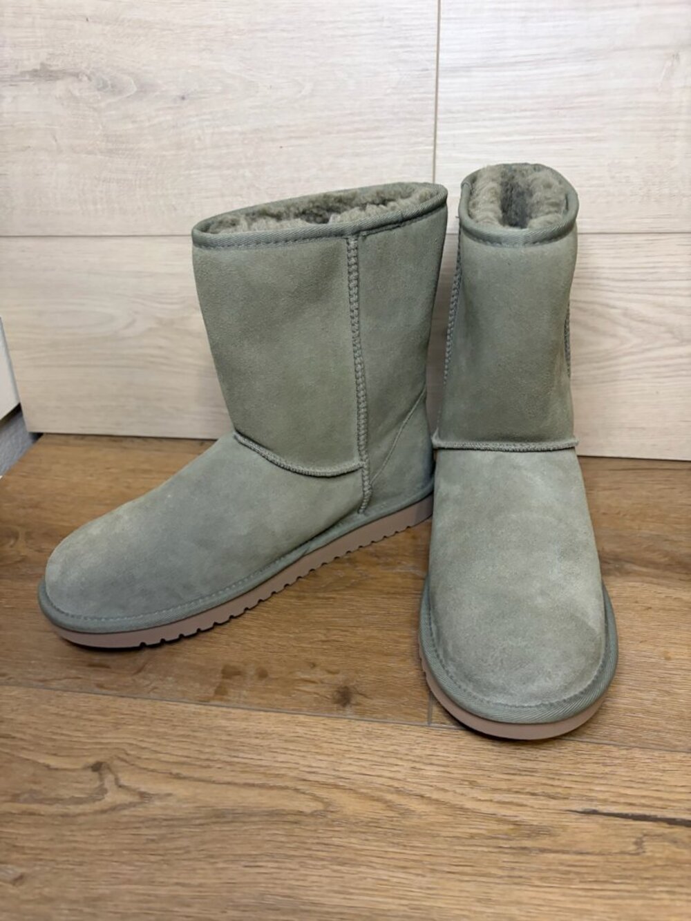 Koolaburra by UGG Womens Koola Short Boots Size 6